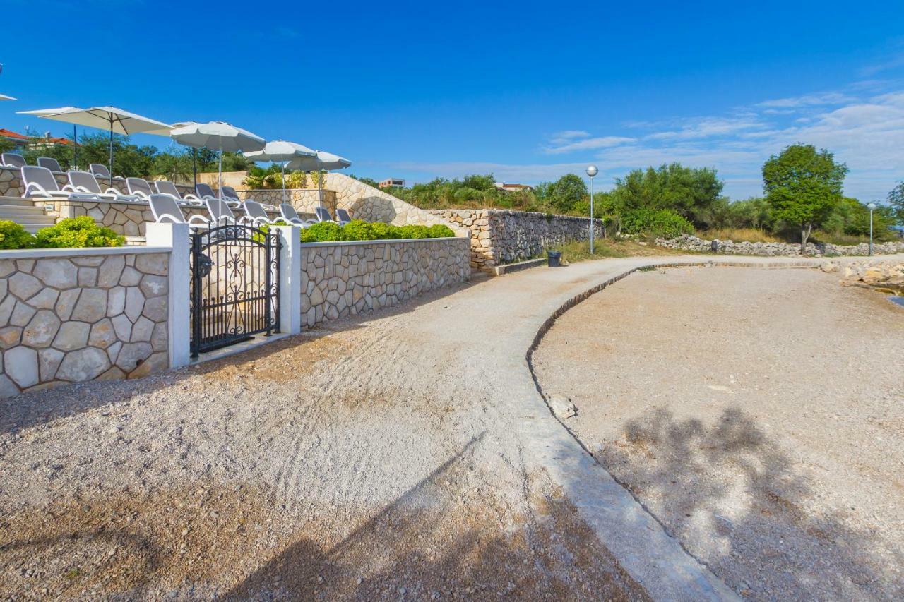 Luxury Apartments Villa Matea 2 Malinska Exterior photo